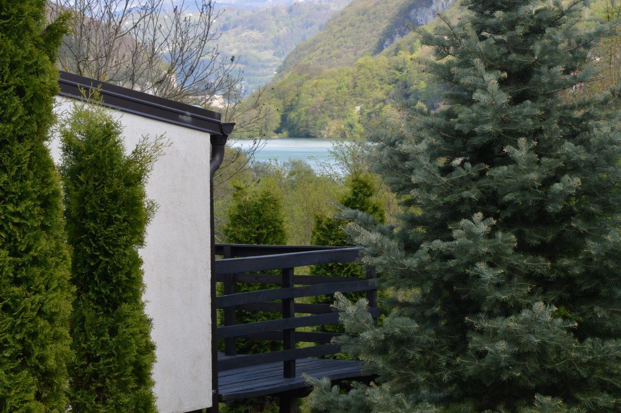 Bungalows Plivsko Jezero Jajce Eksteriør bilde