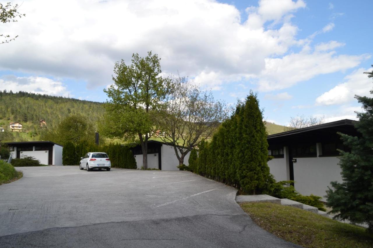 Bungalows Plivsko Jezero Jajce Eksteriør bilde