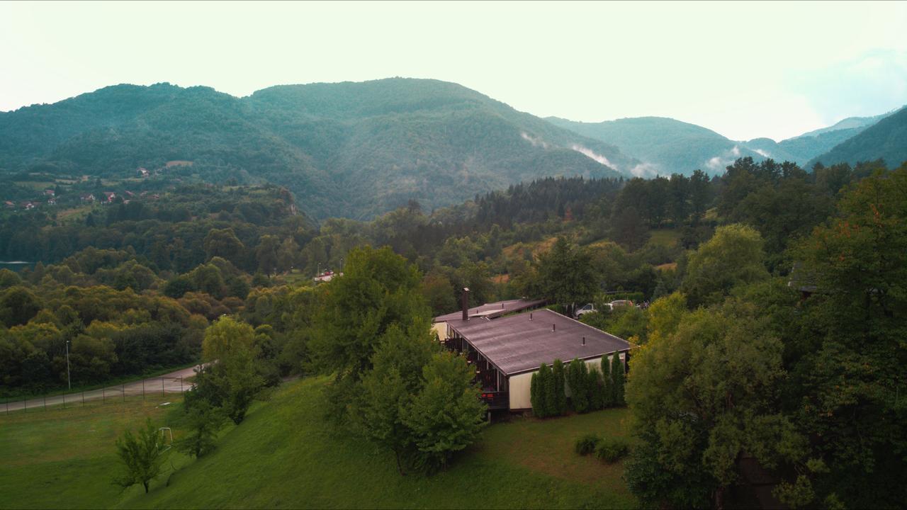 Bungalows Plivsko Jezero Jajce Eksteriør bilde